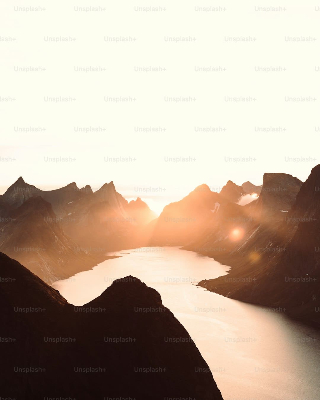 http://n.sinaimg.cn/news/transform/w600h400/20180307/V6cG-fxipenp1198307.jpg?zdy